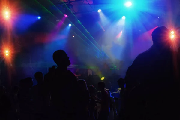 Gente Relaja Una Discoteca — Foto de Stock