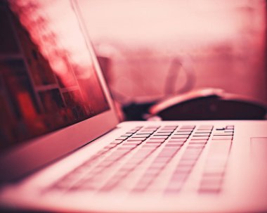 Odaya bir pencere, Not defterini açın