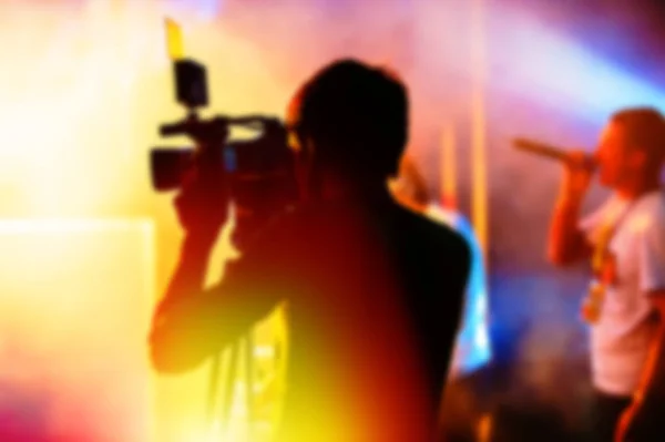 Hintergrund Verschwommen Kameramann Filmt Das Konzert — Stockfoto