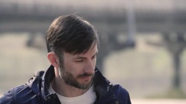 adam sokakta yalnız vakit görüntüleri