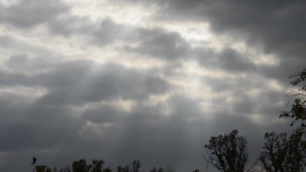 Images Ciel Avec Nuages Mouvants Avec Espace Copie — Video