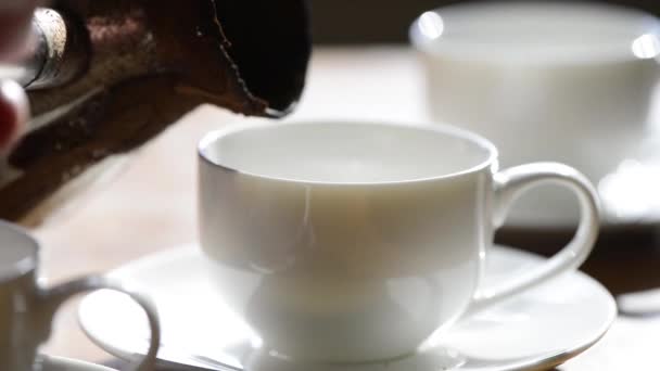 Nahaufnahme Von Tassen Kaffee Auf Dem Tisch Restaurant — Stockvideo