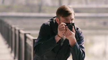 adam sokakta film kamera ile çekim görüntüleri