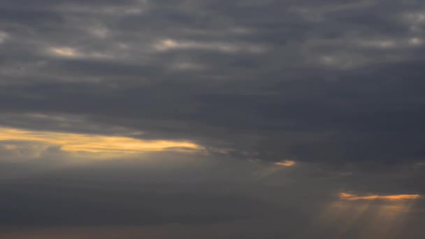 Images Ciel Couchant Avec Des Nuages Mouvants Soirée — Video