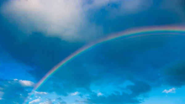 Arc Ciel Dans Soirée Sous Pluie Saison Estivale Juin Bannière — Photo