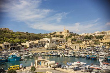 Mgarr Limanı, Gozo Adası, Malta ana limanı görünümünü