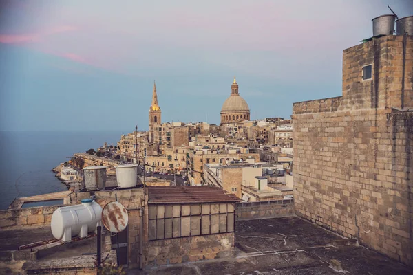 Utsikt Över Valletta Staden Och Basilica Vår Fru Berget Karmel — Stockfoto