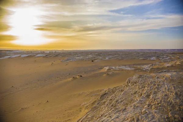 Pôr Sol Sobre Deserto Branco Farafra Área Baharia Egito — Fotografia de Stock