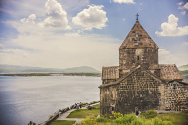 Sevanavank Ermenistan Gegharkunik il, Sevan kasaba çok uzak olmayan Sevan Gölü Kuzeybatı sahilinde bir yarımada üzerinde bulunan manastır bir karmaşık olduğunu.