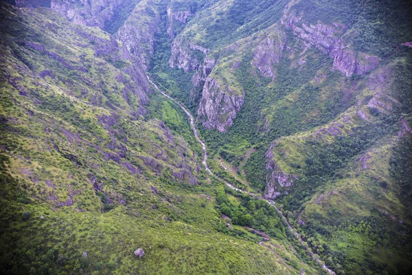 Ermenistan Dağlarında Yol Tatev Wings Teleferiğinden Manzara Tatev — Stok fotoğraf