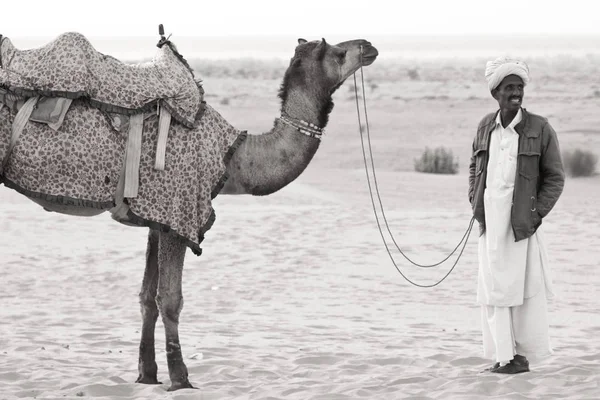 Jaisalmer India December 2015 Rajasthani Man His Camel Thar Desert — Stock Photo, Image