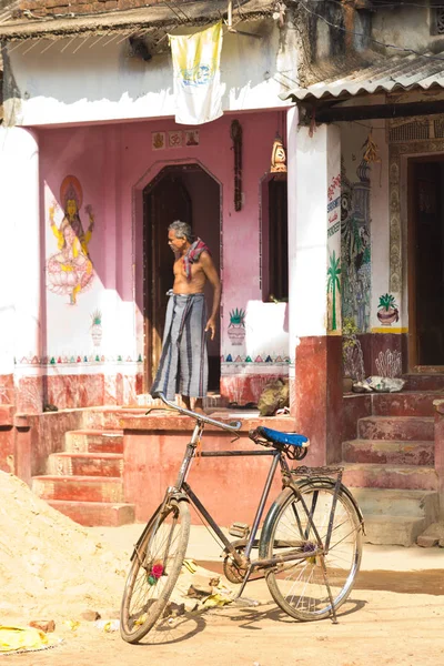 Raghurajpur, Hindistan 'ın Puri ilçesinin dışında bir sanat köyüdür.
