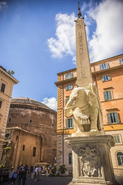 이탈리아 2018 코끼리와 로렌조 베르니니 이탈리아 이탈리아 예술가 로마의 중심에서 — 스톡 사진