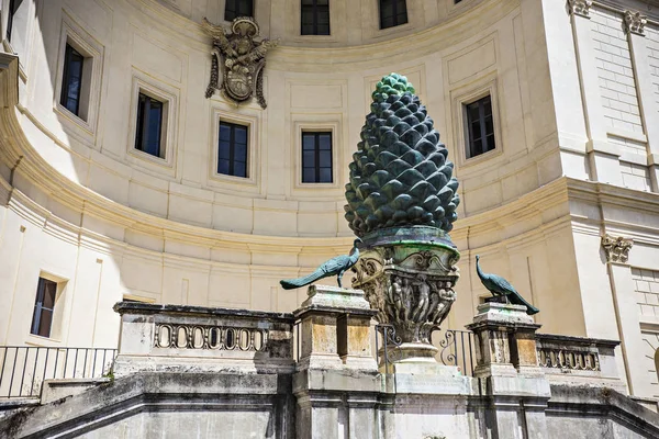 Vatikanen Maj 2018 Fontana Della Pigna Pine Cone Före Detta — Stockfoto