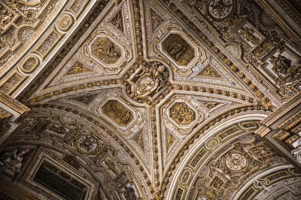 Vatican Mai 2018 Verziertes Goldenes Interieur Der Basilika Des Heiligen — Stockfoto