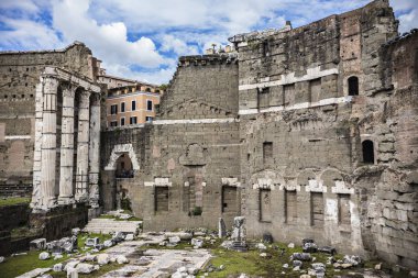 ROME, ITALY - Mayıs 2018: Roma Forumu (Foro Romano) bakış açısı. Antik Roma şehri, İtalya
