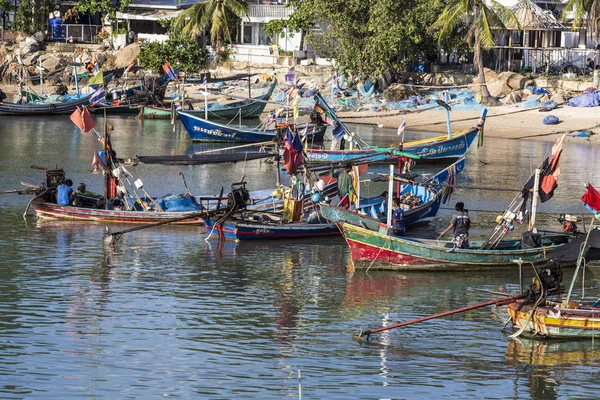 Koh Samui balıkçı tekneleri-Bangrak Pier, Tayland