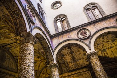 Floransa, İtalya - Ekim 2018: Palazzo Vecchio Wedding Hall iç avlu, Floransa, İtalya