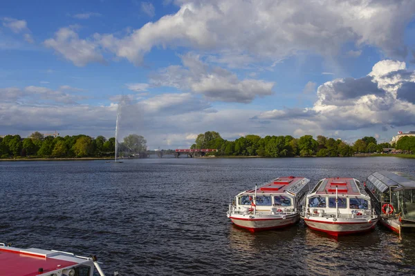Hamburg Německo Květen 2019 Čluny Alsterské Jezero Hamburku Centrální Historické — Stock fotografie