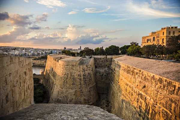 Valletta Malta Setembro 2018 Pôr Sol Tirar Fôlego Sobre Cidade — Fotografia de Stock