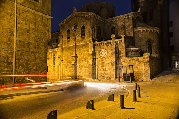 Beiroet Libanon September 2018 Nigt Uitzicht Katholieke Kerk Louis Kapucijner — Stockfoto