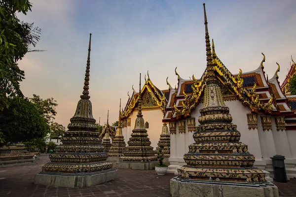 Bangkok Thaïlande Avril 2019 Pagodes Dorées Temple Bouddhiste Wat Pho — Photo