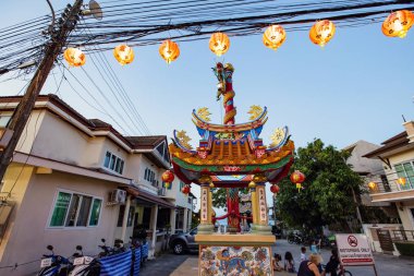 Koh Samui, Tayland - Nisan 2019: Koh Samui adasındaki geleneksel Çin tapınağı detayları
