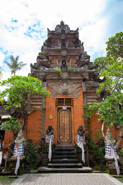Ubud Bali Marzo 2020 Detalles Arquitectura Tradicional Balinesa Puerta Entrada — Foto de Stock