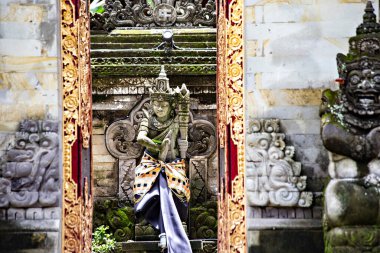 Geleneksel Balili mimari detayları, Ubud Sarayı, Bali, Endonezya giriş kapısı