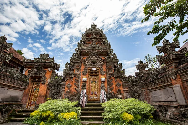 Detalles Arquitectura Balinesa Tradicional Puerta Entrada Ubud Palace Bali Indonesia — Foto de Stock