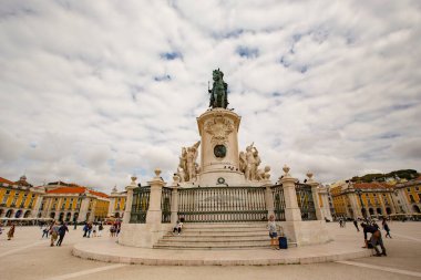 Kral jose atlı heykeli dan 1775 yılında Lizbon, Portekiz.