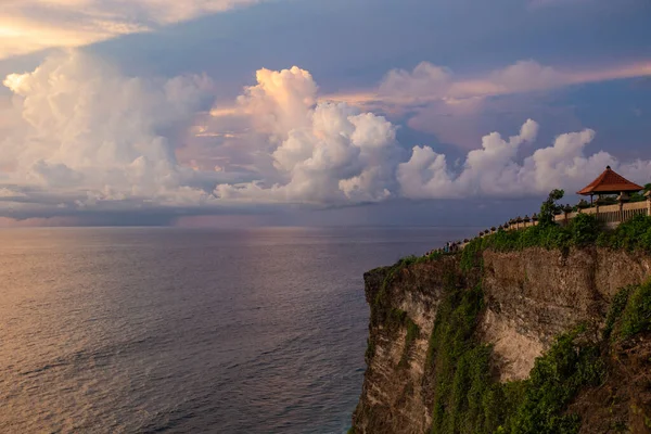 Endonezya Bali Gün Batımında Uluwatu Uçurumundan Muhteşem Bir Manzara — Stok fotoğraf