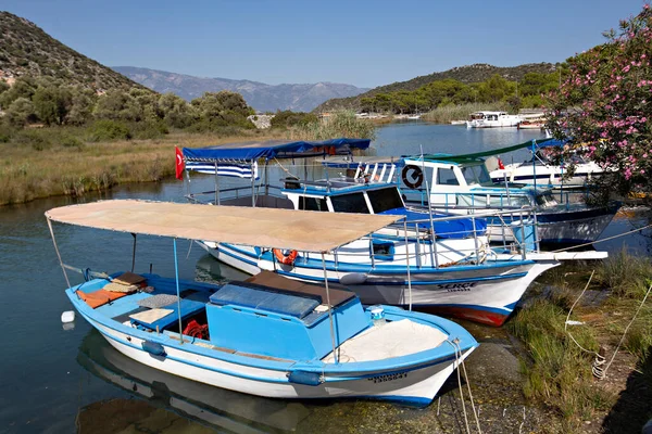 Barche Turistiche Santuario Degli Uccelli Demre Turchia — Foto Stock