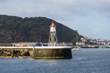 Horta kasabasındaki deniz feneri Faial Adası Azores, Portekiz