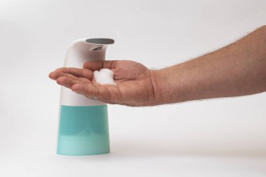 Köpük Sabun el koyarak