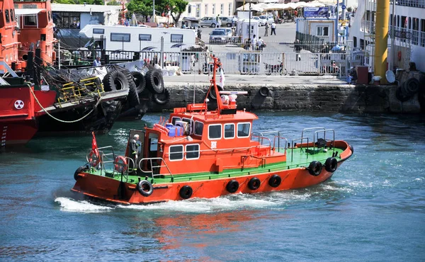 Anakkale Turquía Junio 2011 Remolcador Mar Los Dardanelos — Foto de Stock