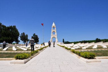 Çanakkale, Türkiye - 24 Haziran 2011: 57. Piyade Alayı Anıtı ve Mezarlığı. 57. Piyade Alayı, I. Dünya Savaşı sırasında Osmanlı Ordusu 'nun bir alayıydı..