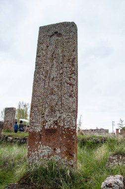 Bitlis, Türkiye - 21 Mayıs 2011: Ahlat Seljukian Mezarlığı. Seljuk Dönemi Mezar Taşları.