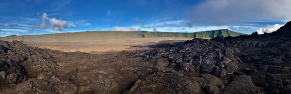 eski lav akıntıları ile sikke de la fournaise la reunion Vadisi görüntüleyin
