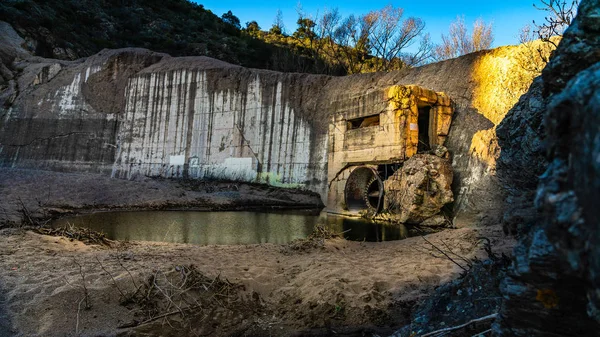 Barrage de Malpasset ruina Frejus, Francia — Foto de Stock