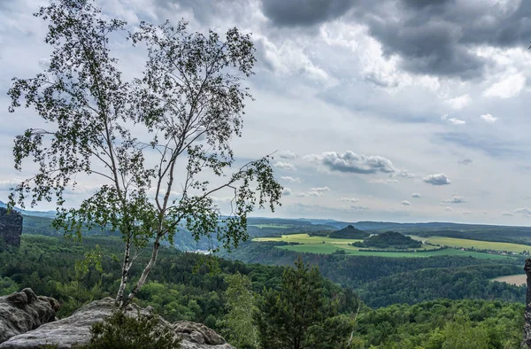 Vista panorámica del kaiserkrone en Saxon Suiza, Alemania — Foto de Stock