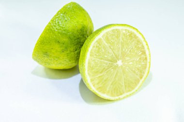 Taze kesilmiş limon narenciye, Gıda