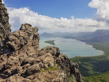 Mauritius adasındale morne dağdan görünümü