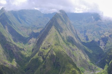 Cape Noir 'deki Cirque de Mafate