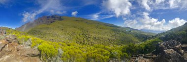 la reunion adasında piton des neiges üzerinde görünüm