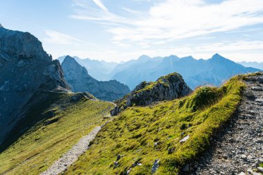 Karwendel Dağları, Bavyera, Almanya 'dan dağ manzarası