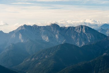 Karwendel Dağları, Bavyera, Almanya 'dan dağ manzarası