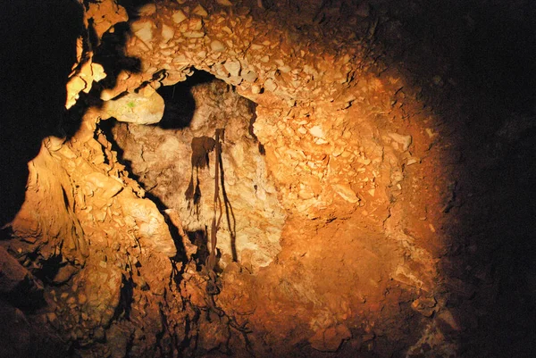 Stalaktity Stalagmity Jeskyni Grandes Canalettes Francie Pyrenees Orientales Villefranche Conflent — Stock fotografie