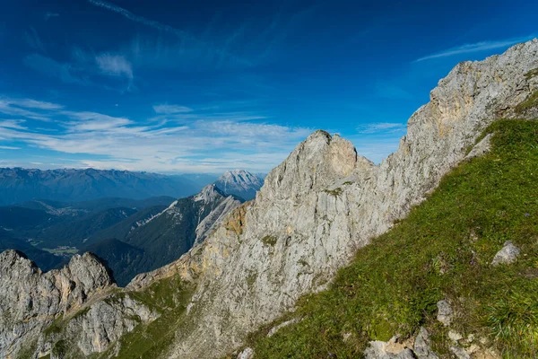 Karwendel Dağları, Bavyera, Almanya 'dan dağ manzarası