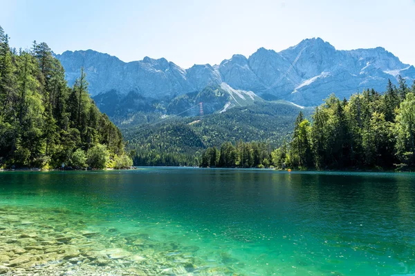 Utsikt Över Det Vackra Zugspitze Berget Och Eibsee Bayern Tyskland — Stockfoto